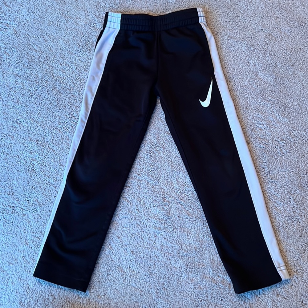Nike Boys sweatpants